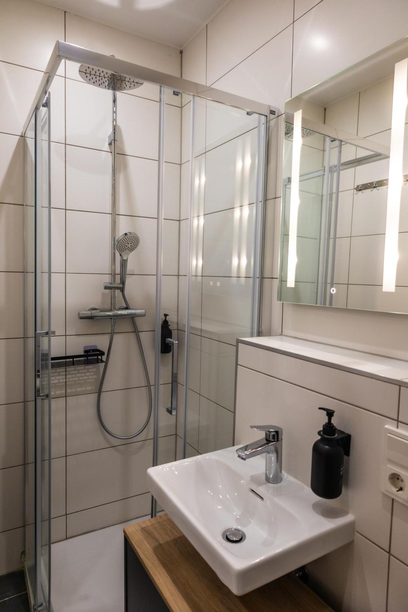 Hln Apartments Am Bahnhof Saarbrücken Eksteriør bilde